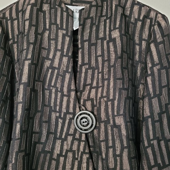 JOSEPH RIBKOFF Motif Jacket Blouse Size 10 - Picture 3 of 11